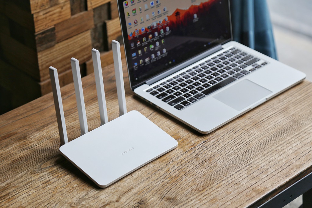 磊科n1路由器,性价比高的大功率路由器推荐