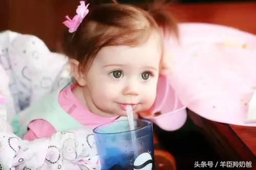 宝宝不爱喝水怎么办有妙招,宝宝不爱喝水这三招轻松解决