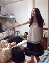 姑娘，看到你的私人玩具，我瞬间尴尬了！