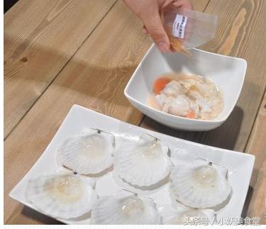 蒜蓉粉丝蒸扇贝做法步骤,成品蒜蓉粉丝蒸扇贝的做法