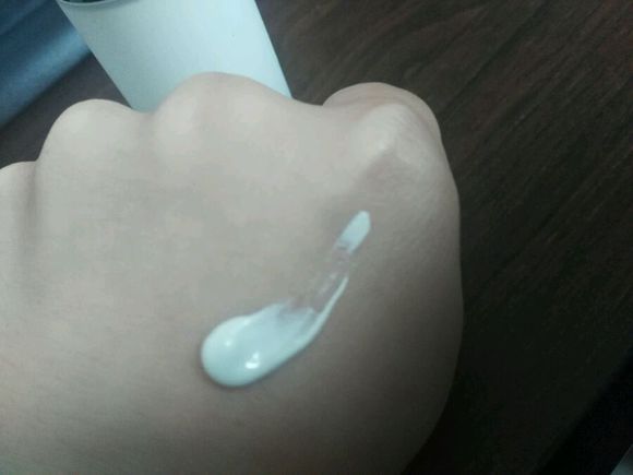 四海八荒保湿面霜推荐,四海护肤品