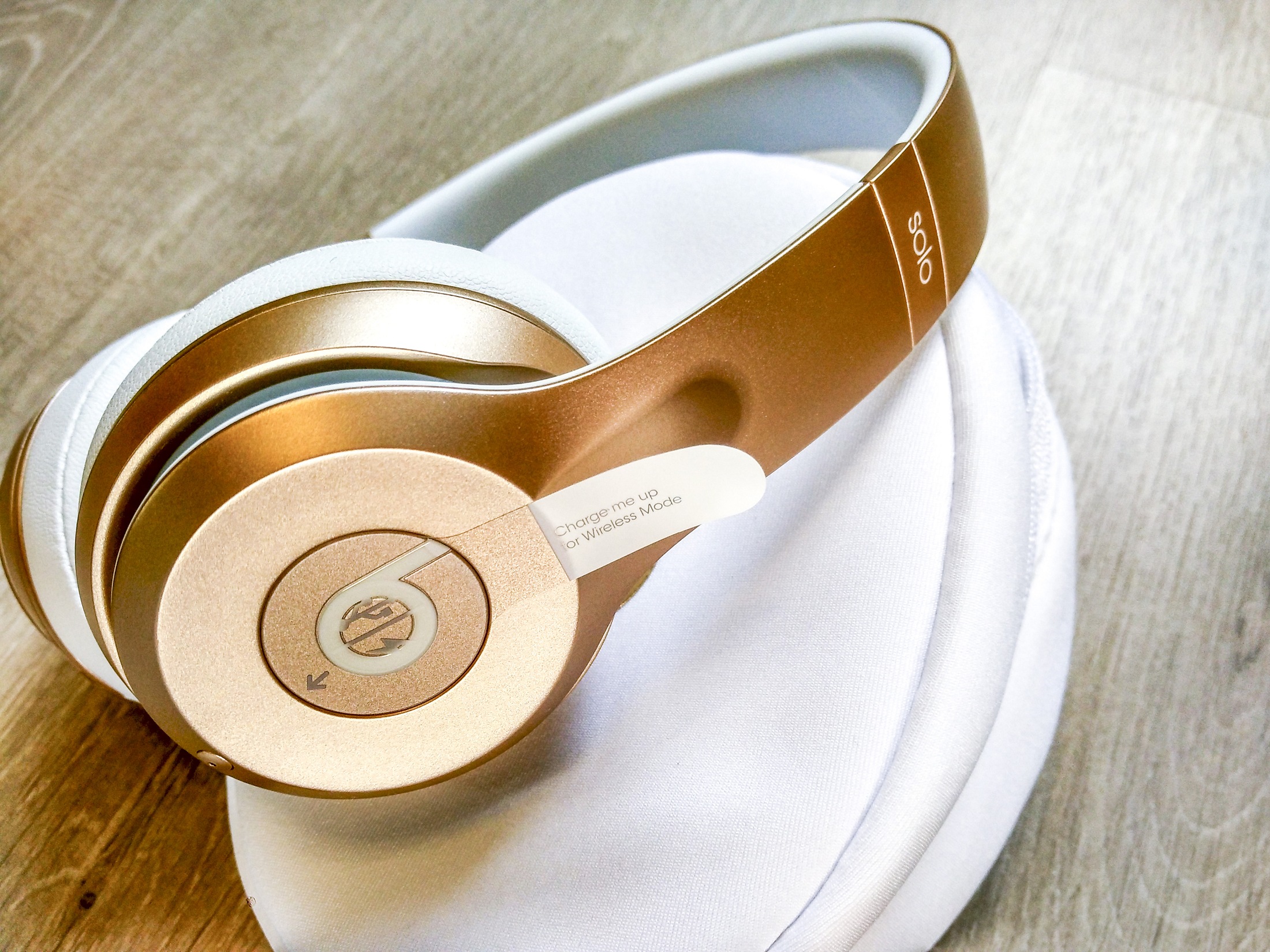 beats wireless solo2测评 (beatssolo2wireless外观)