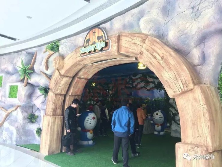 开在富豪门口的“快时尚商业”，它离“火”还有多远？