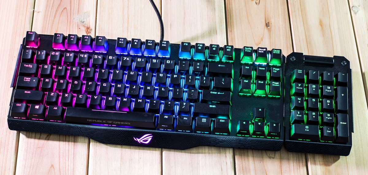 华硕电脑玩生化危机,华硕无畏15i生化危机