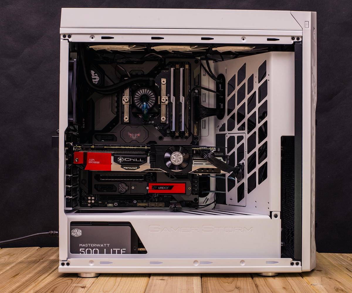 华硕电脑玩生化危机,华硕无畏15i生化危机