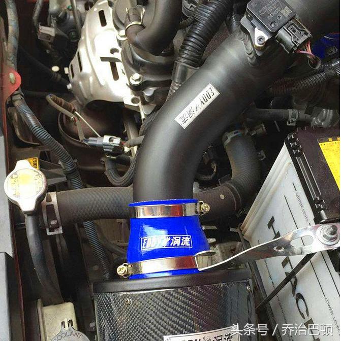 丰田致炫改哑光灰的效果,爆改赛车丰田致炫