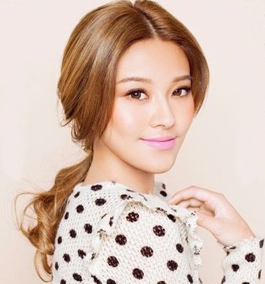 没刘海怎么扎好看的马尾辫,没有刘海短发马尾辫教程