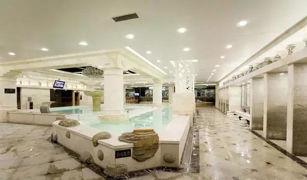 适合冬天一起泡的温泉,一起泡温泉的奢侈享受