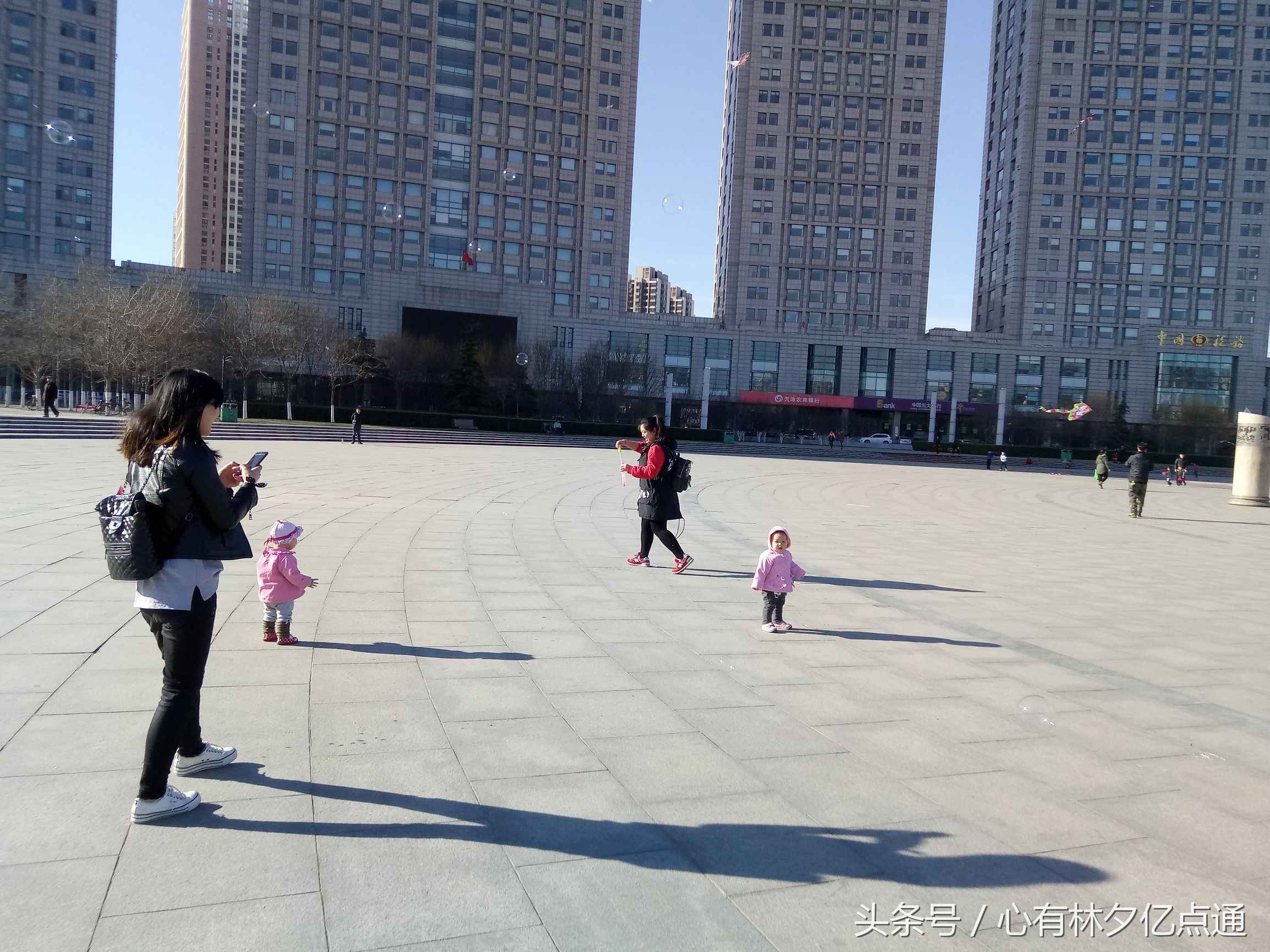 1600万全景摄像头,1600万前置摄像头好用吗