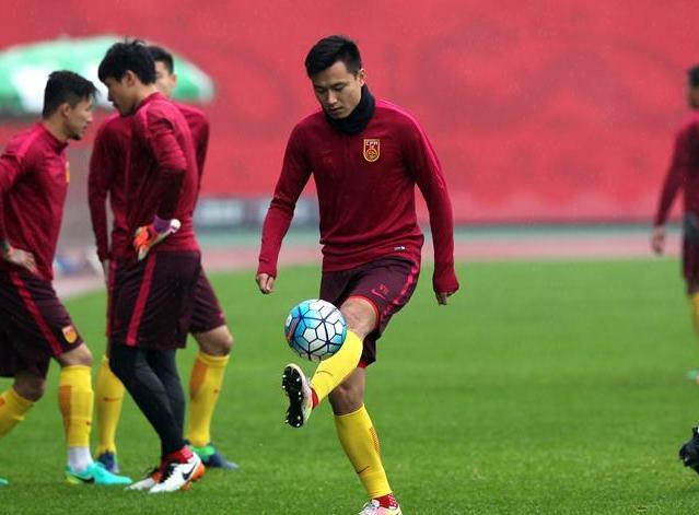 国足输了叙利亚搞笑评价,国足输了神评