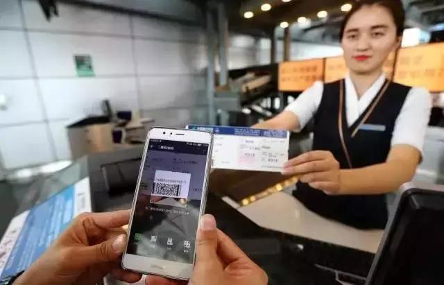 什么条件可以不用排队办理登机牌,懒人福利只需一步轻松变大厨