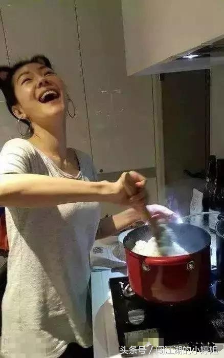 小婊砸，这是我的，别跟我抢