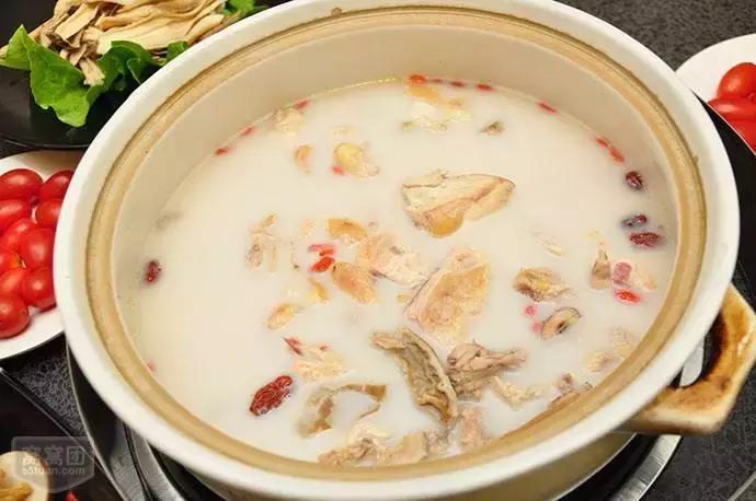 直男们别再回复多喝热水,直男别再傻傻叫女朋友多喝热水了