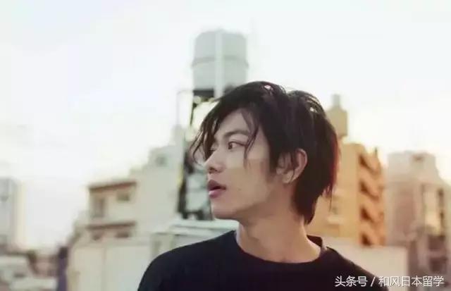 佐藤健17岁到现在的变化,佐藤健有哪几个奖项