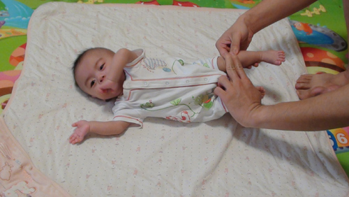 宝宝消化不良小妙招,宝宝消化不良怎么办最有效