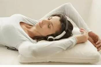 产后腹痛的正确疗法,产后十几天下腹痛是什么原因