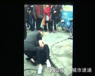 德惠两高中生被杀,中学学校门前学生被捅多刀死亡