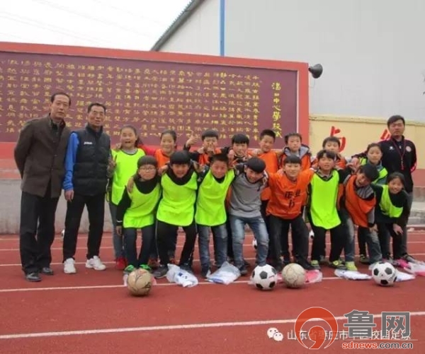 花开烂漫春意盎然,花开烂漫春意浓