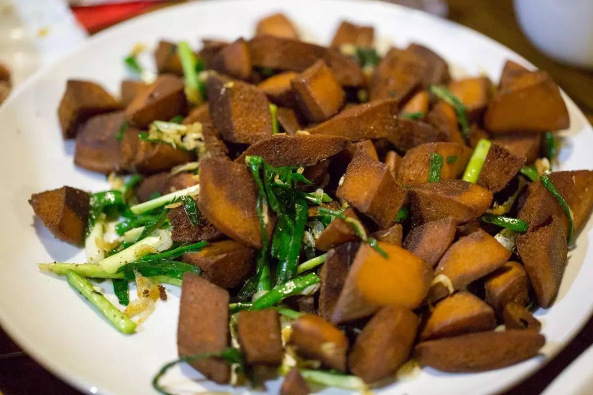 大连空运来的海洋馆，这家海鲜仓库简直是大海的搬运工对不起，你们的皮皮虾已经被我炒了