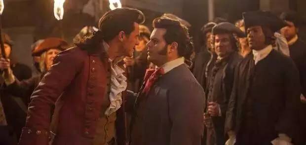 Esquiz70|在网易云音乐写评论的都是孤独的人