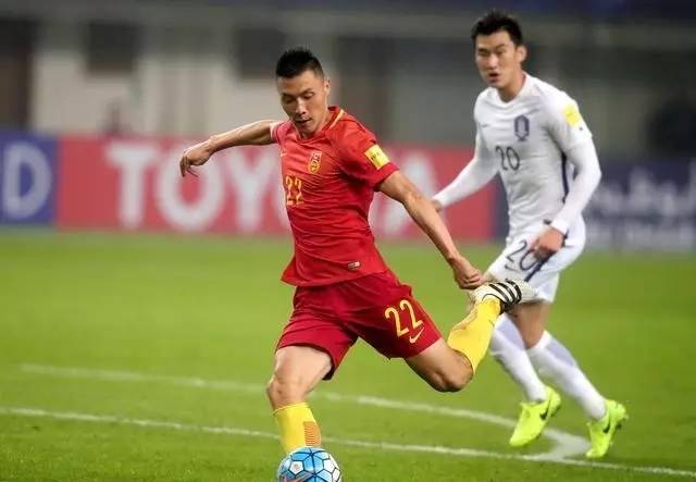 沸腾吧解说员谈国足,里皮二次执教国足带来哪些改变