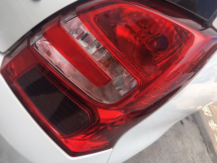 小公举提奥拓，小车也幸福