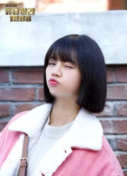 迪丽热巴穿搭曝光,迪丽热巴最新的穿搭品牌