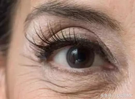 脸色暗沉长痘怎么化妆好,脸色不均怎么调理最有效