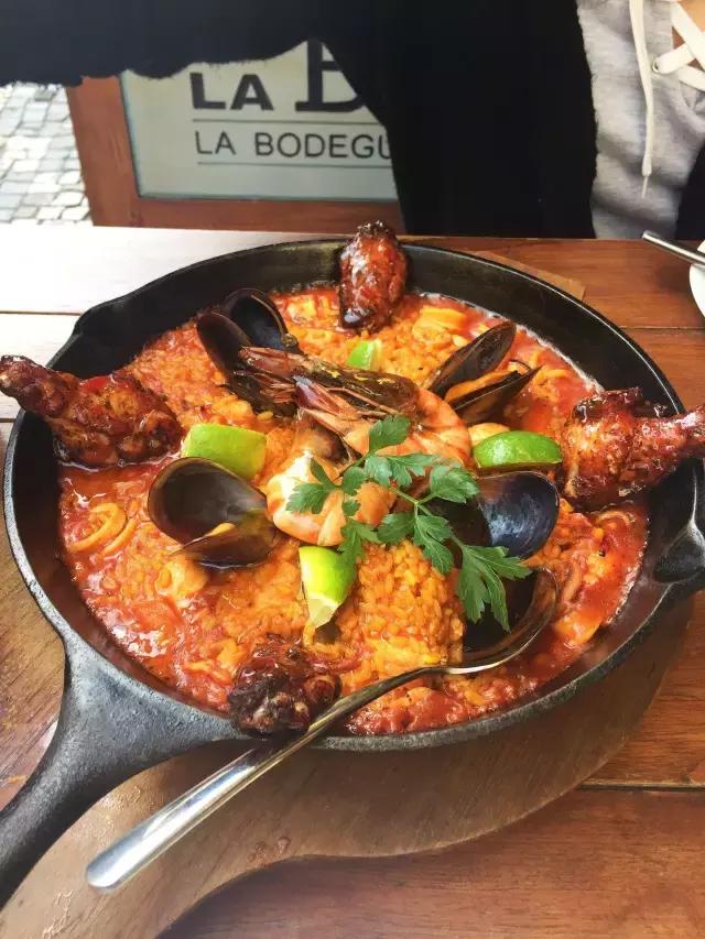 思潮英文：Yolanda访谈-做腐国旅游达人是怎样一种体验？