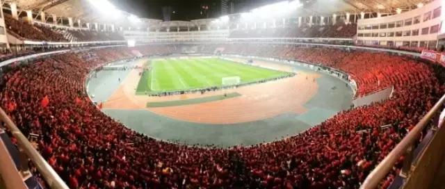 感谢国足给我们的快乐,感谢国足让我认识了一个国家