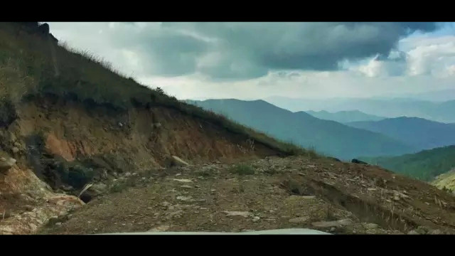 普拉多2700山路,山路试驾霸道2800柴油