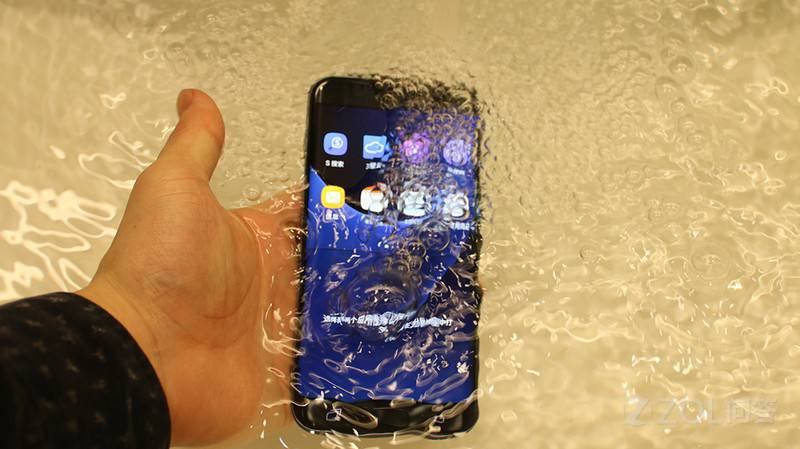 三星galaxys8是不是全面屏,三星手感旗舰之选三星galaxys8