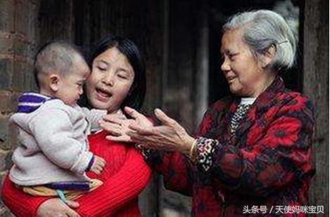 婆婆给小孩买衣服太大了怎么办,婆婆嫌弃给孩子买的衣服不好看