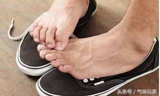 愚人节整蛊新招简单,愚人节亲身经历整蛊趣事