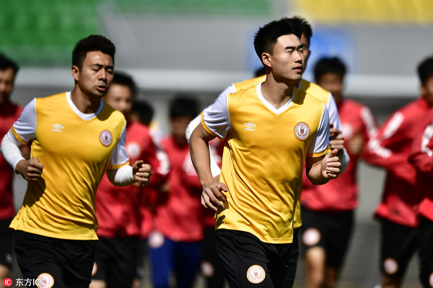 陕西足球对战北京人和,北京人和对卓尔