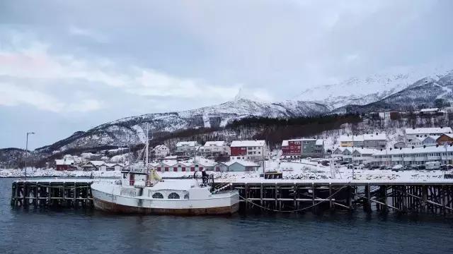 世界最美小镇看极光冬日自驾行摄北极圈