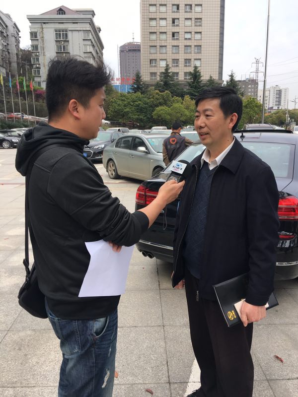 光谷试水共享汽车,武汉光谷共享汽车免费送