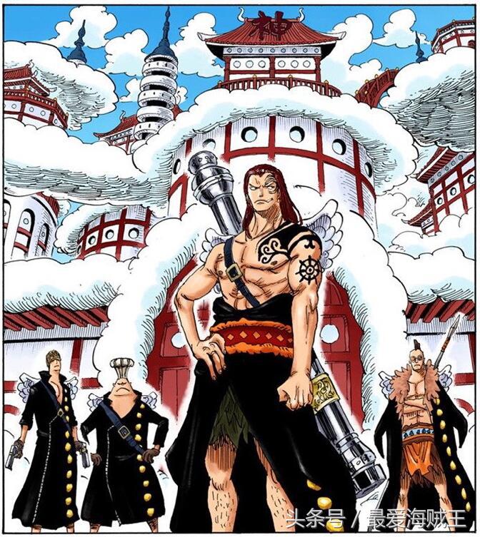 两年间空岛开了一个店，生意特别好，主要是服务员太美了