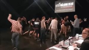 导演拍摄的吐血瞬间,导演拍吐血