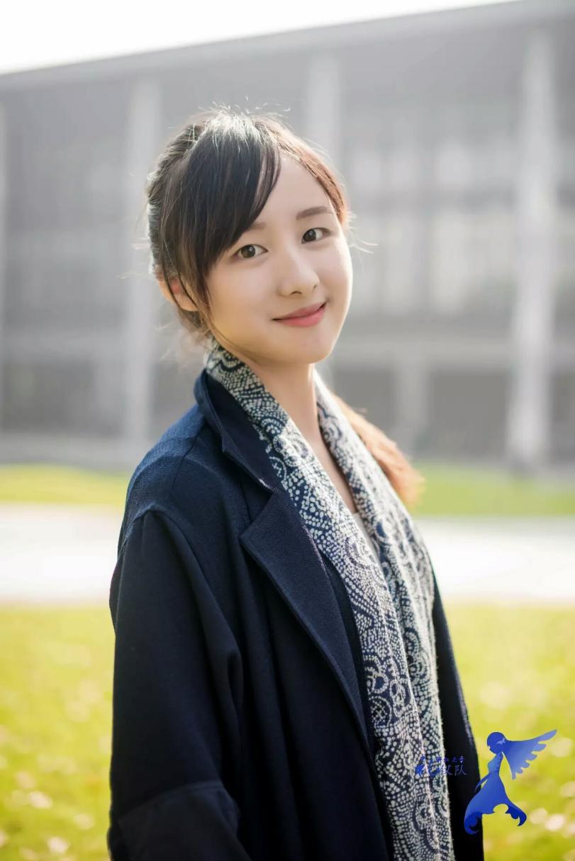 大学堪比美容院?从入学到毕业,对比照太震撼!