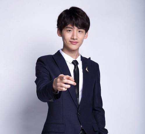 杨洋刘昊然谁演的,鹿晗刘昊然谁帅