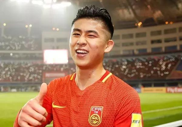 国足和韩国的差距，就是张玉宁和孙兴慜的差距！