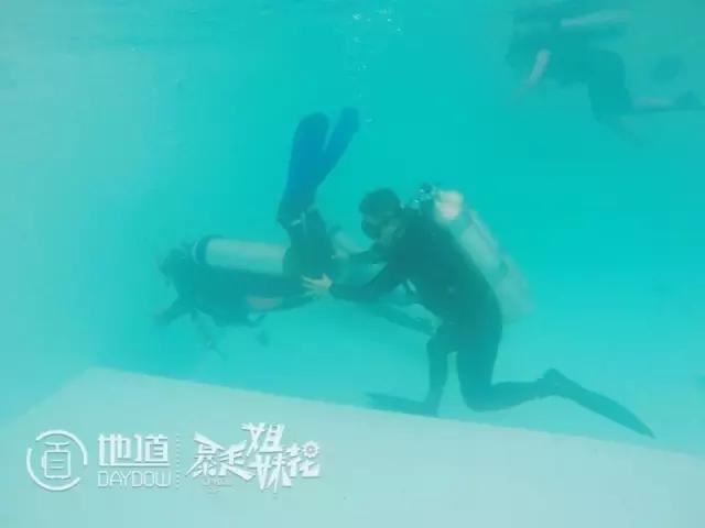 潜水导致耳朵疼是怎么回事,潜水怎么克服耳朵疼