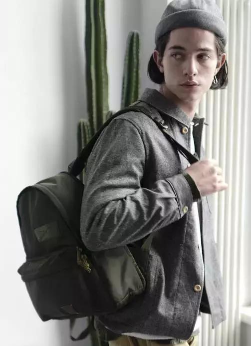 必备单品双肩包,双肩包好看百搭