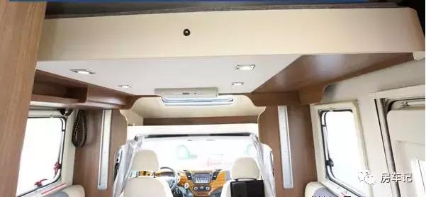 新款凯伦宾威房车双拓展,新款凯伦宾威依维柯房车