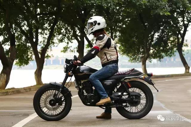 试驾银钢拿铁200,银钢拿铁真实评价