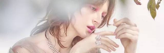 “范小胖”改名了?来不及甩肉的小长假,超显瘦的高级灰得配这些珠宝!