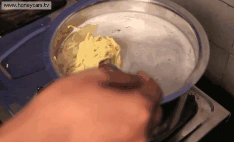 海参煮面条正确方法,煮面条正确方法