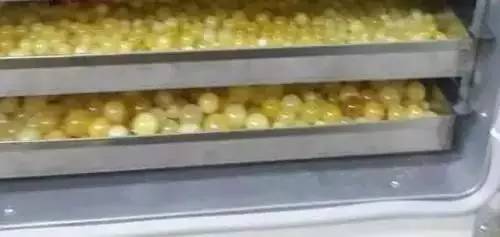 烤色蜜蜡和老蜜蜡的鉴别,老蜜蜡的鉴别方法和图片