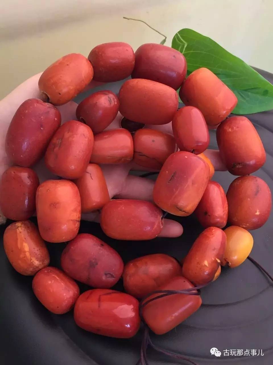 烤色蜜蜡和老蜜蜡的鉴别,老蜜蜡的鉴别方法和图片